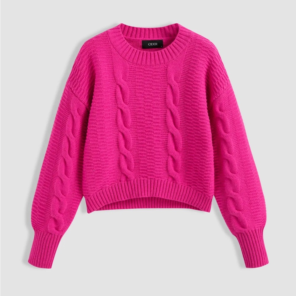 Cable Knit Cropped Sweater